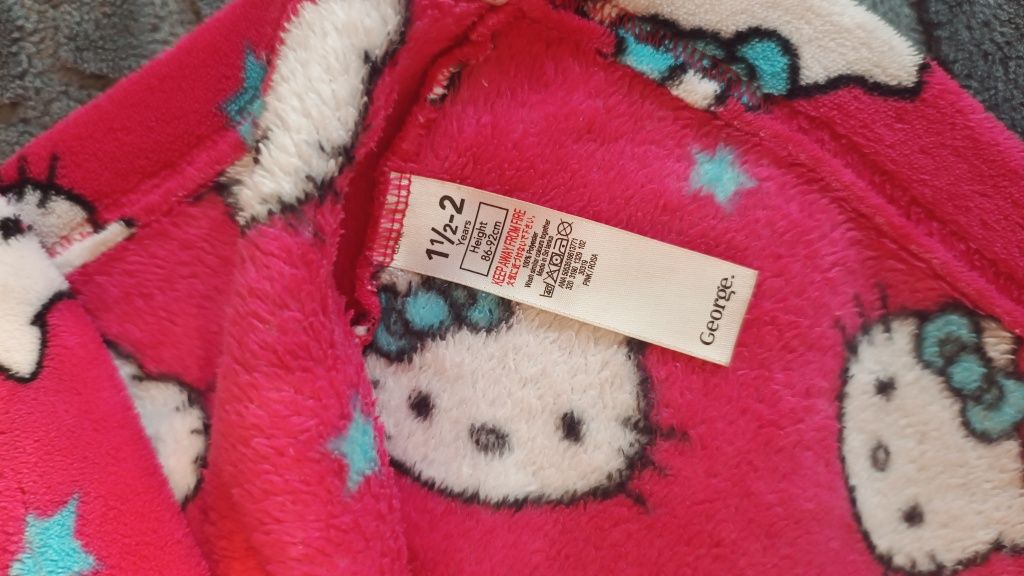 Szlafrok dziewczęcy różowy  Hello Kitty