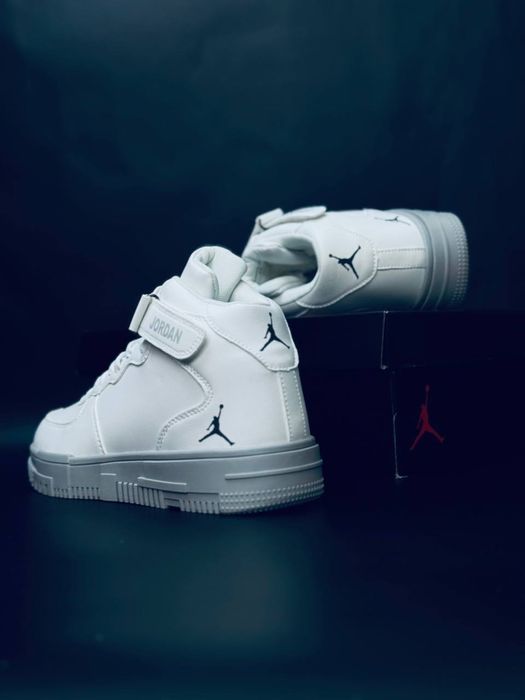 Nike Jordan Retro мужские белые зимние кроссовки Найк Джордан ретро