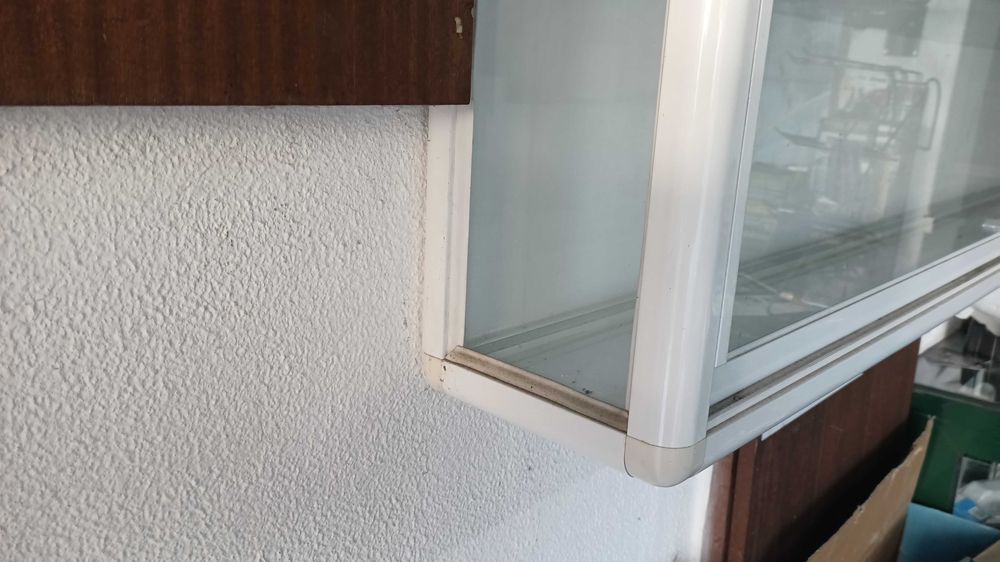 Vendo prateleira estante fecho de loja