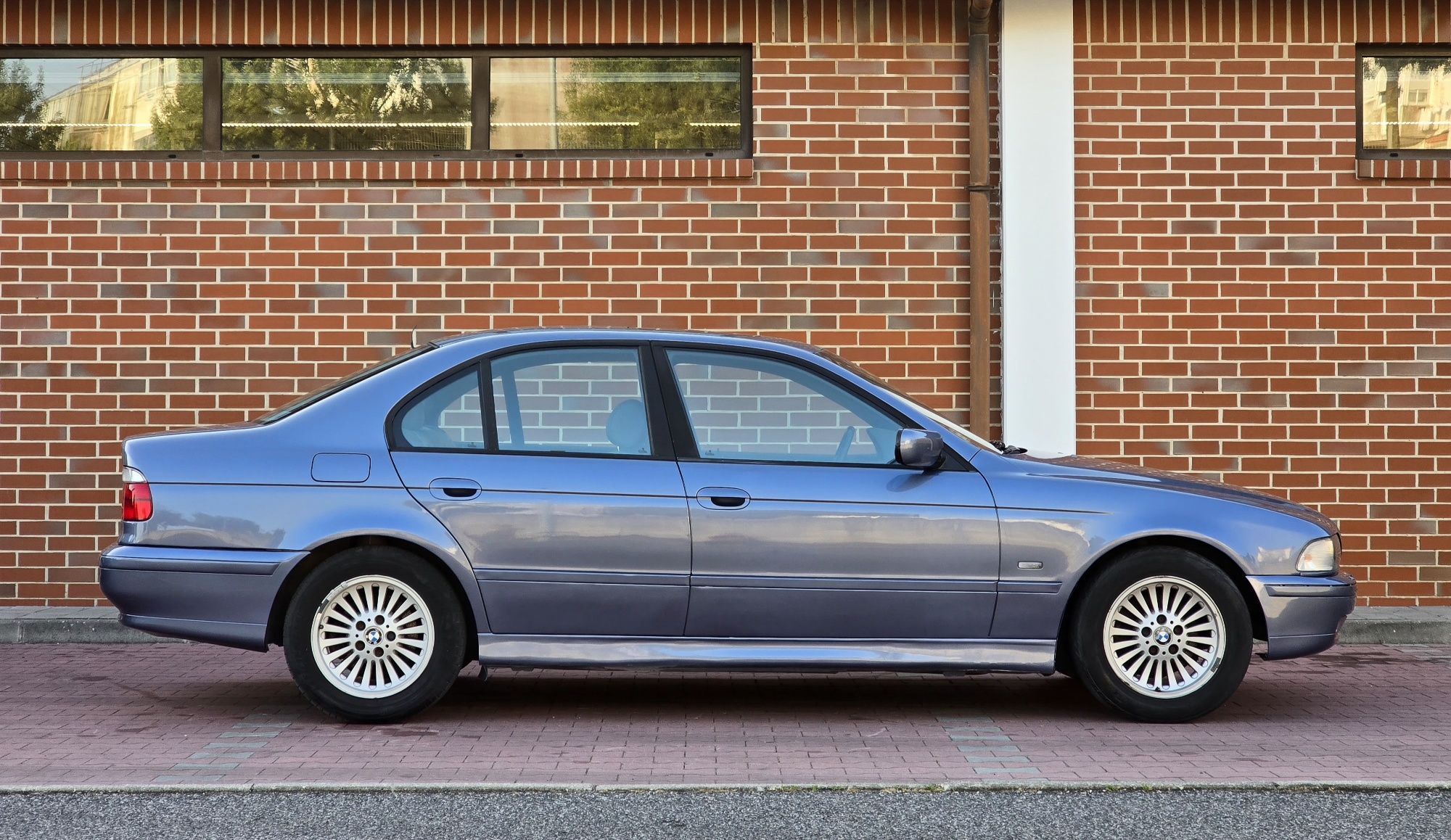 Bmw 520d 2.0 136cv E39 | Vidros Blindados