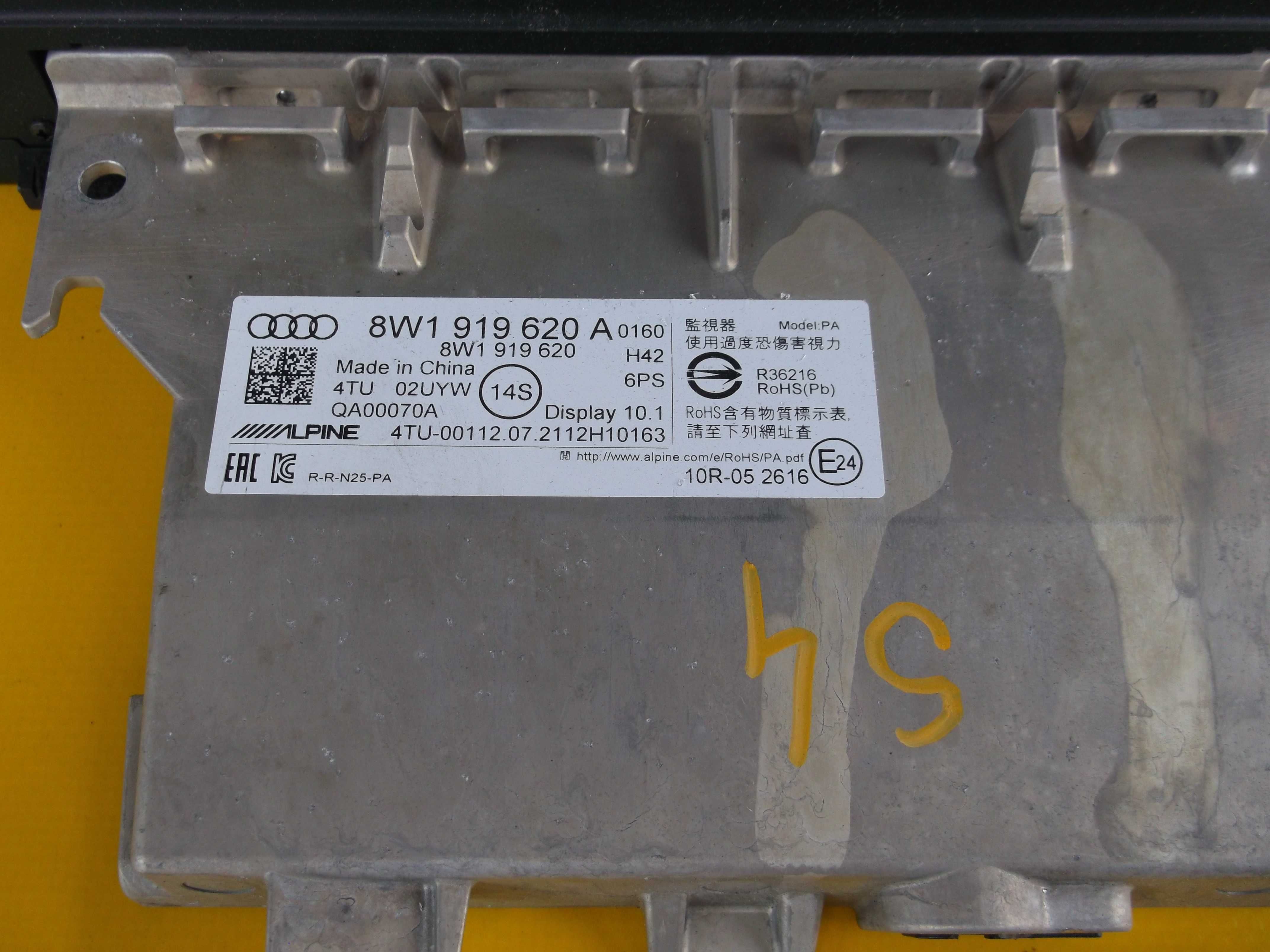 Audi A4,A5,S4,S5 B9 8W0 --monitor,wyświetlacz--