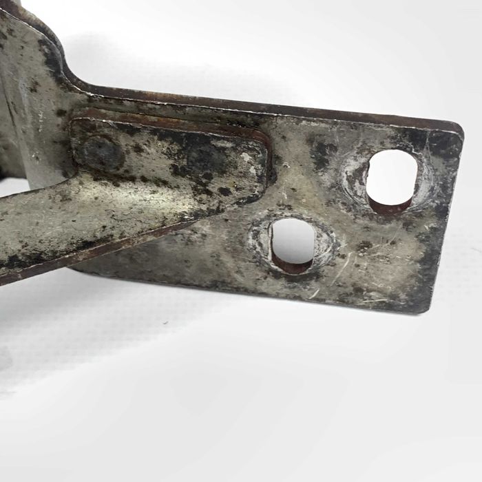 Кронштейн кріплення вихлопної труби на Мерседес Спрінтер W 906