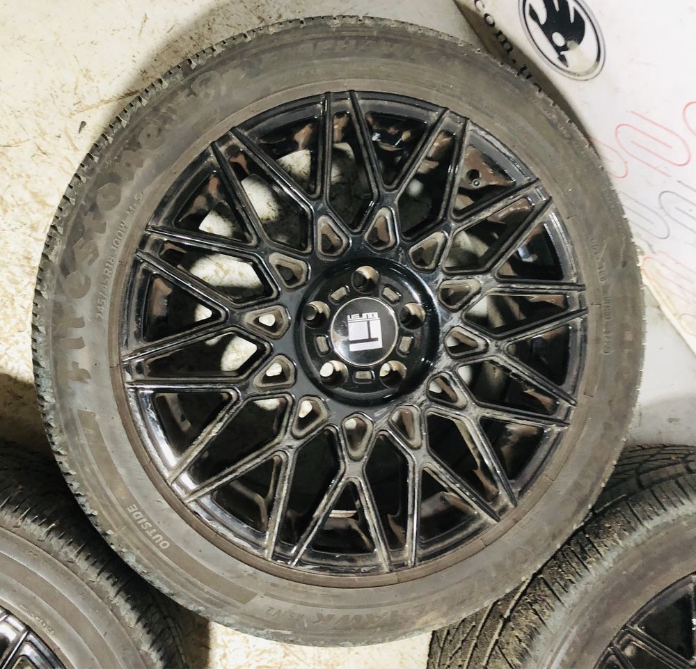 Колеса диски з резиною Audi R18 245/45 5*112