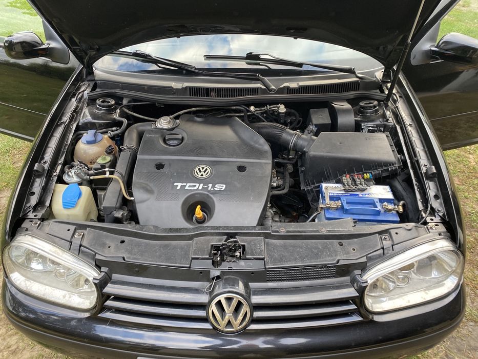 Продам фольксиваген гольф 4