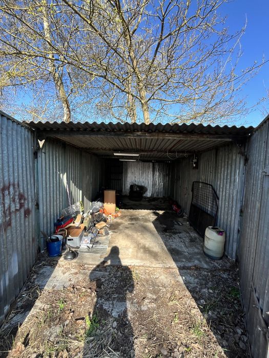 Garaż blaszany ul.Nadodrzańska