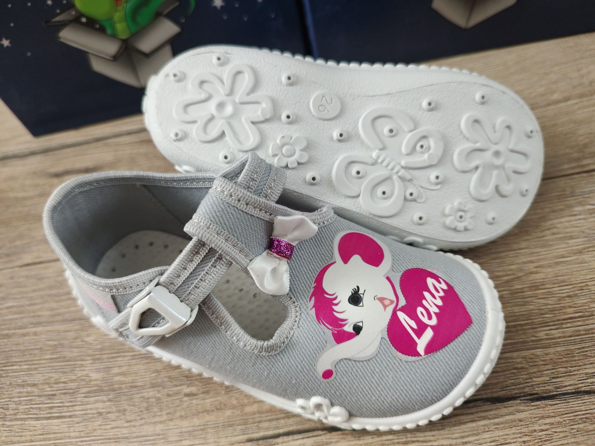 Kapcie Viggami LENA 26