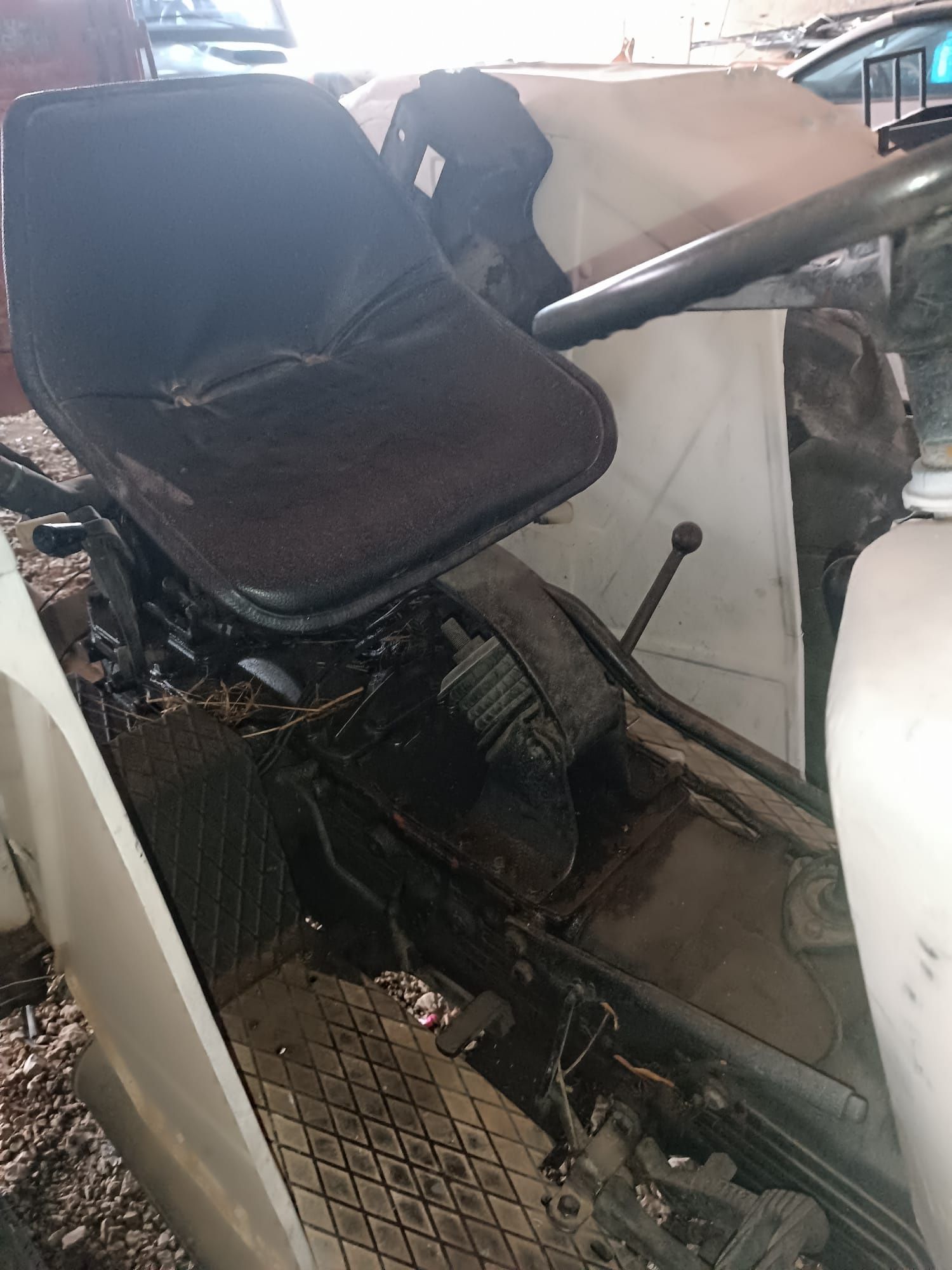 Trator Lamborghini clássico