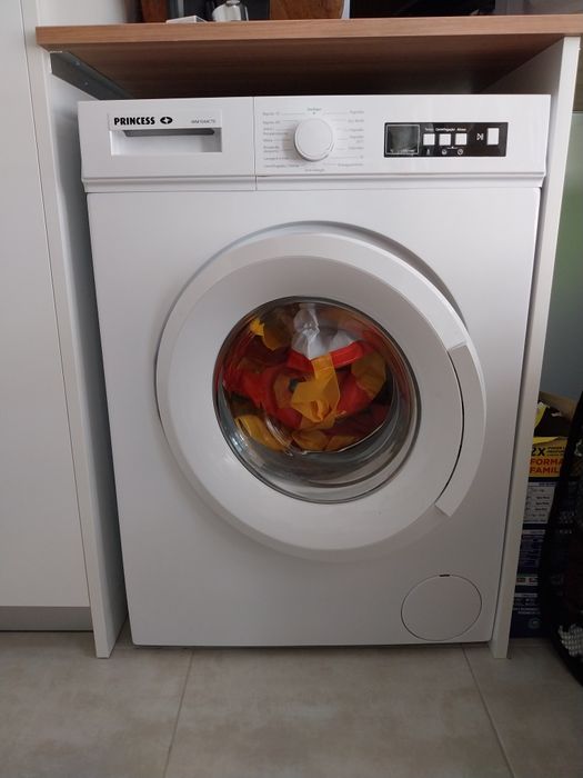 Máquina de lavar roupa PRINCESS (WM1044CT0)