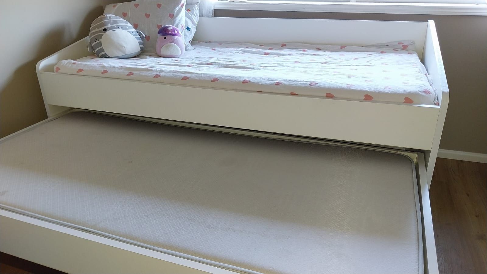 Cama IKEA usada com gavetão