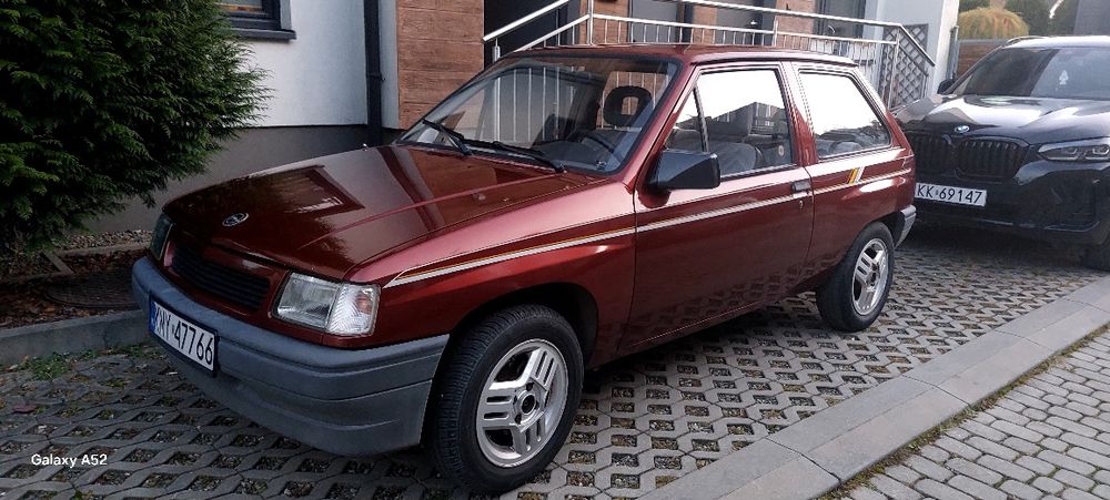 Opel  Corsa  1.2 Super