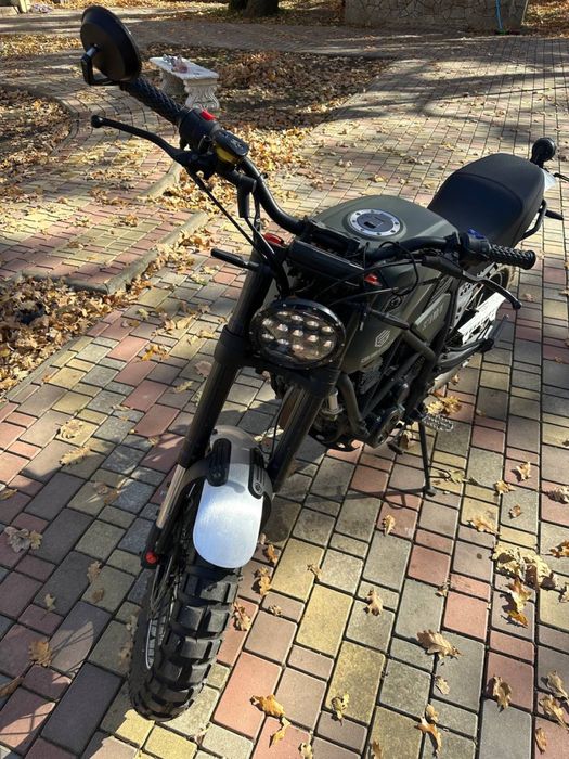 Geon Scrambler 250 з малим пробігом