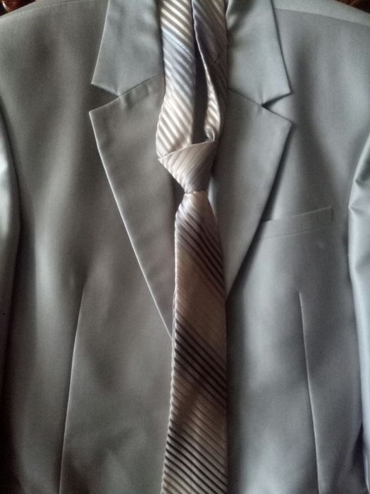 Косюм мужской на выпускной свадьбу