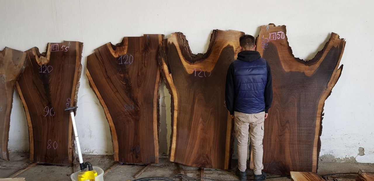 Американський горіх Сляб/slabs wood. Необрізна дошка. Кап. Зріз.