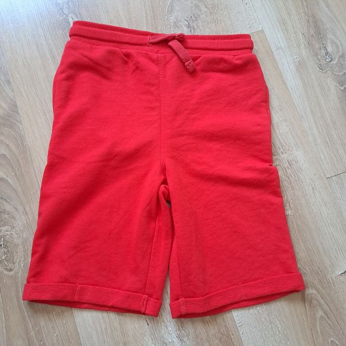 Krótkie spodnie Sinsay 116 Nowe