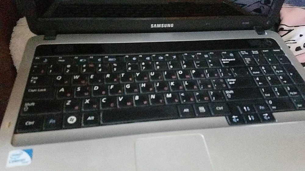 Оригінальний ноутбук SAMSUNG RV508