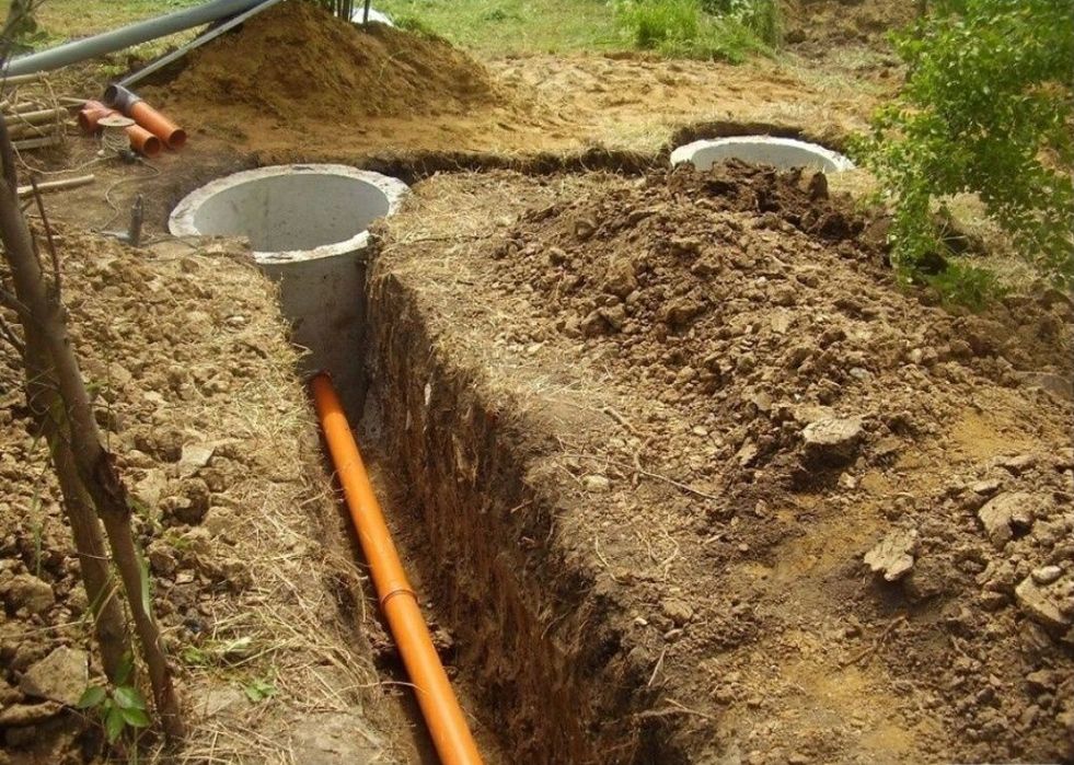 Копка землі 320грн, земляні роботи, корчування пнів Септик під ключ