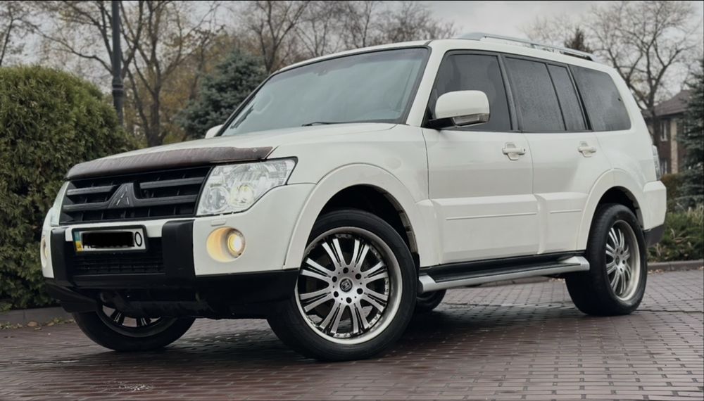 Продам Mitsubishi Pajero Wagon 2009 TDI 3.2 Дизель