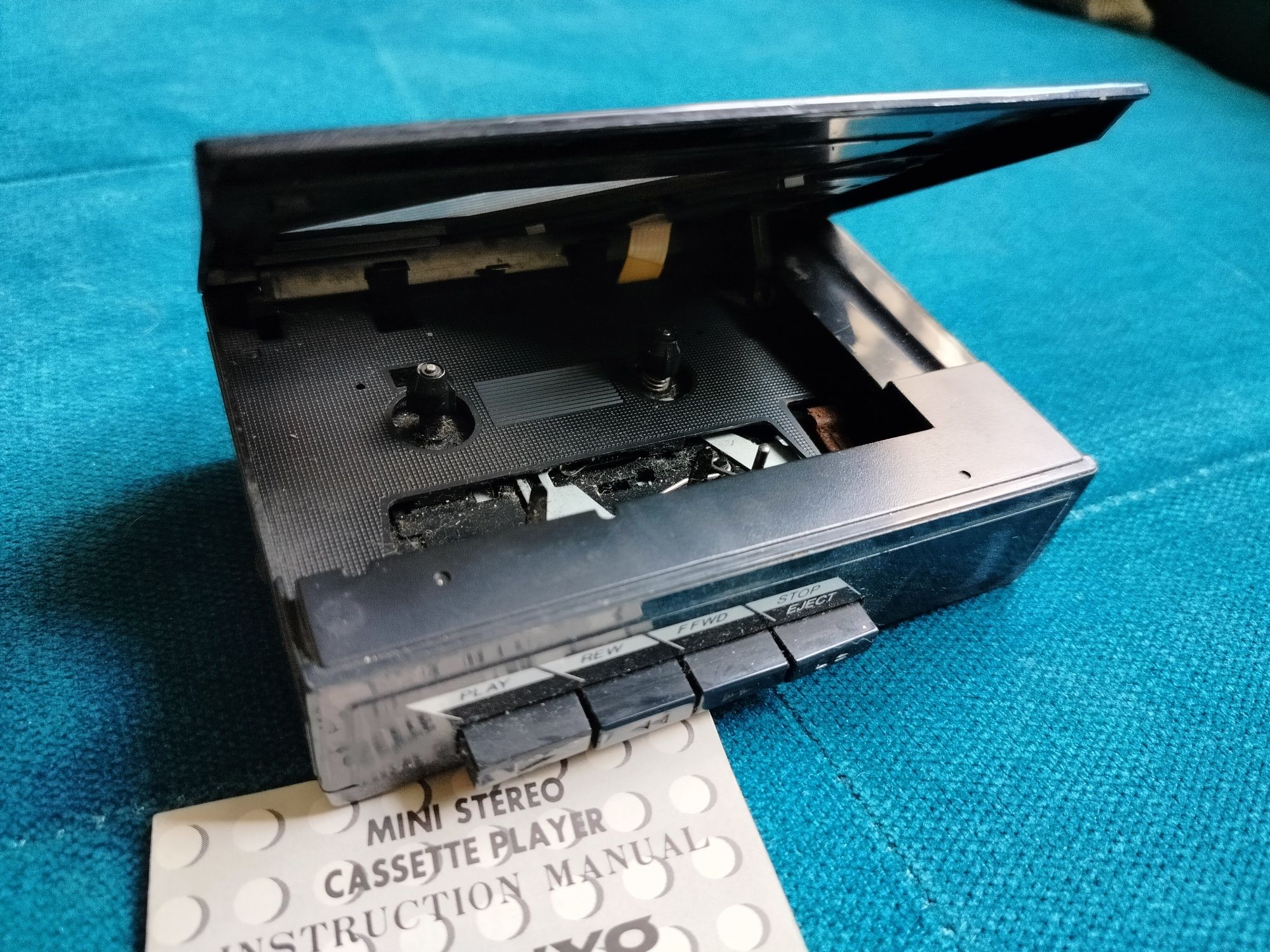 Mini odtwarzacz kasetowy SANYO M GP24 walkman stan db