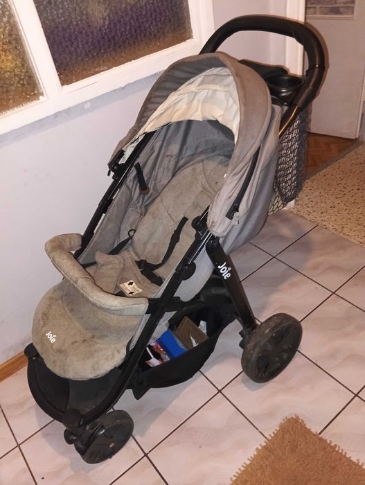 Wózek spacerowy  dla dziewczynki lub chlopca