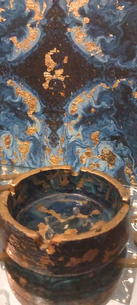 Conjunto tela e cinzeiro