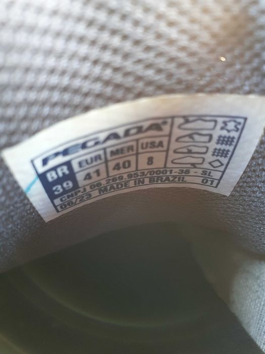 Sapatilhas "Pegada" tamanho 41