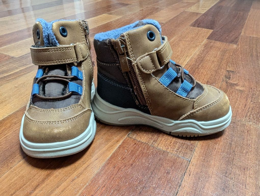 Buty zimowe ocieplane firmy apawwa