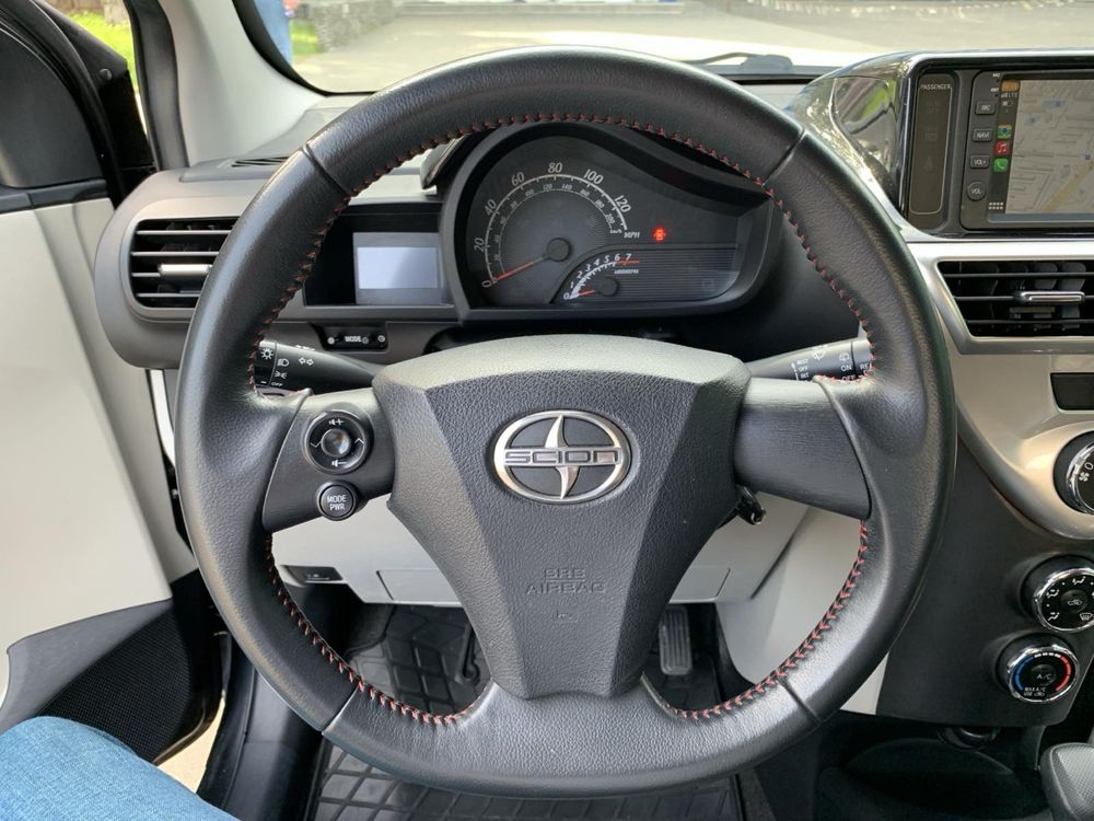 Toyota Scion IQ 2012