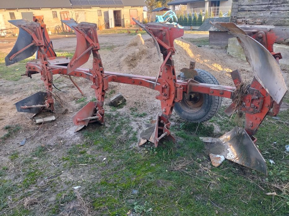 Pług obrotowy 4skibowy