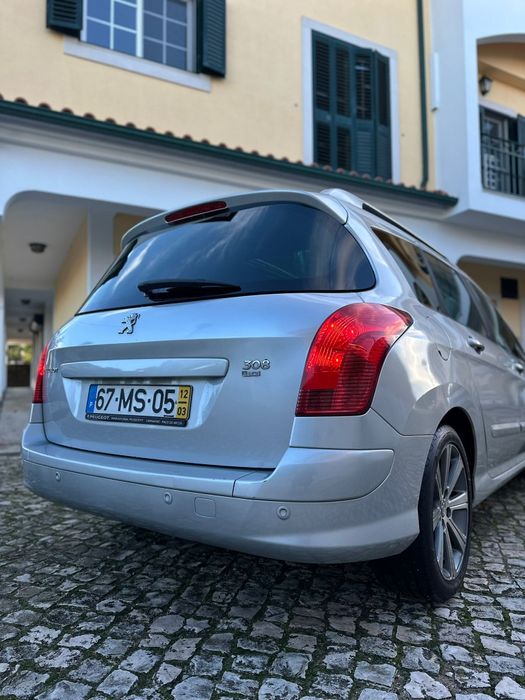 Peugeot 308 1.6 e-Hdi Sportium