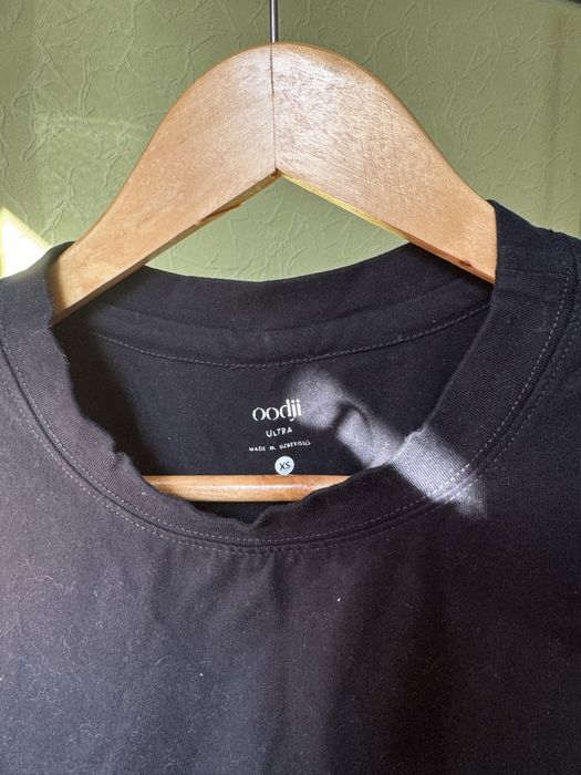 Світшот з відкритими плечима