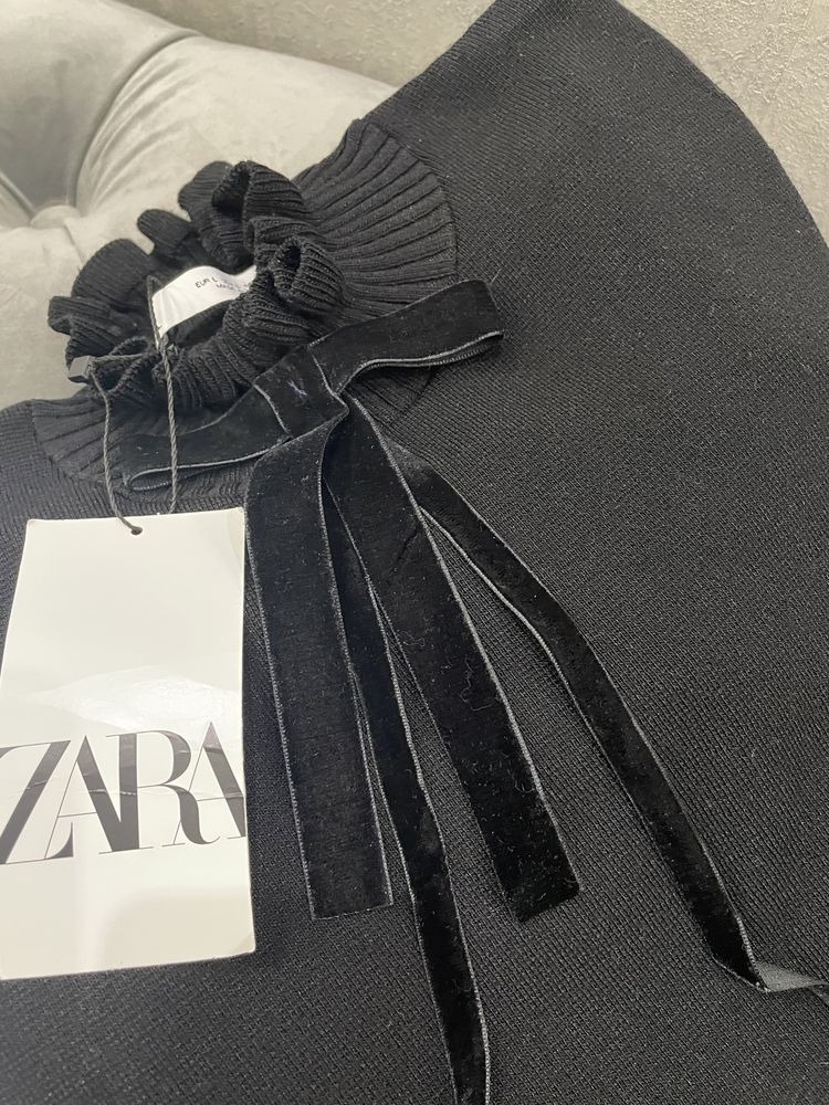 Нова сукня від Zara