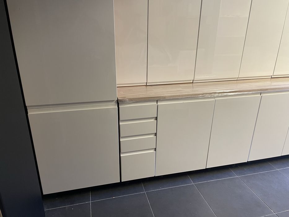 Meble kuchenne biały połysk , dowoz