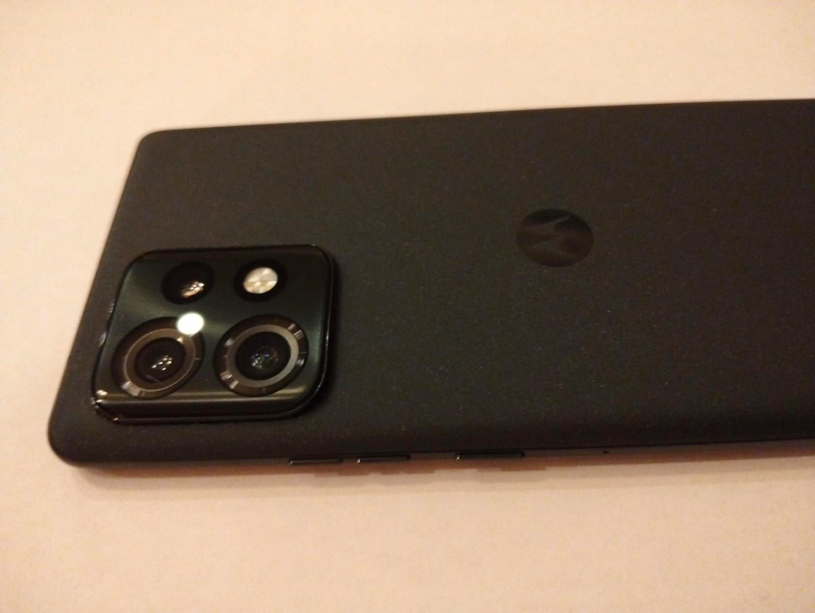 Motorola Edge 40 Pro 12/256 LUB ZAMIENIE na Samsung, z  gwarancją