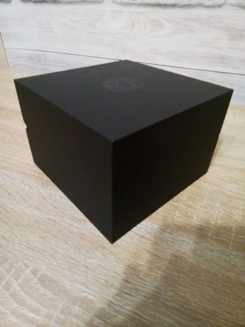 Коробка футляр от часов Versace тяжелая