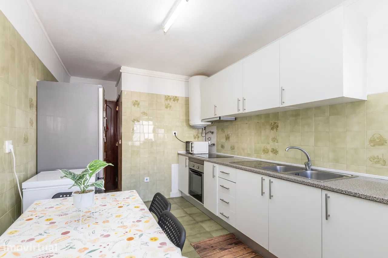 Vende-se T2 na Quinta dos Loios, Barreiro