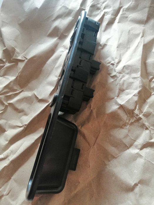 Interruptor vidros CITROЁN C4 I Hatchback 1.4 16V - 2005 (NOVO)