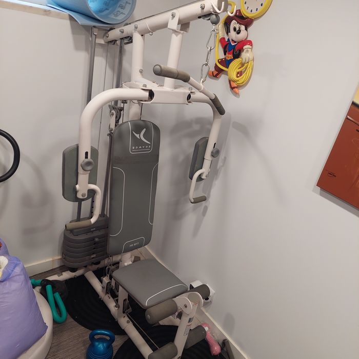 Aparelho de ginásio