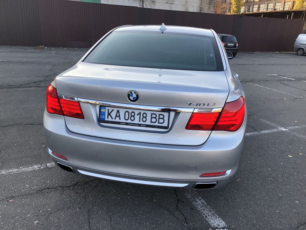 BMW 740Li Long Long