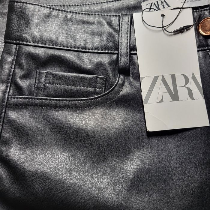 Модні шкіряні штани ZARA, розмір 36