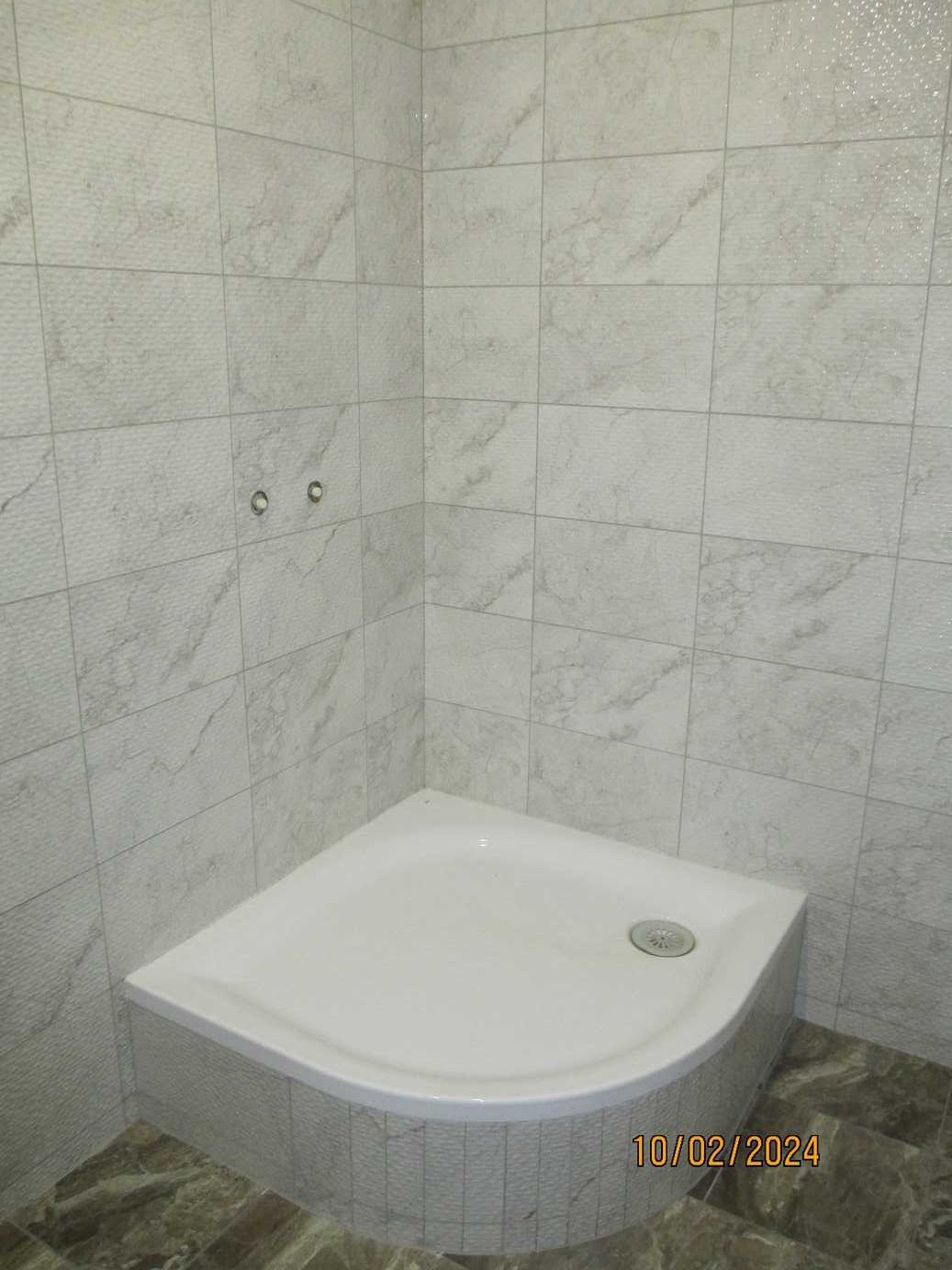 Продам 3 ком. пос. Жуковского ул. Дача.  2-х уровневая квартира.