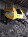 Prasa presa belarka Claas Variant New Holland BR 740