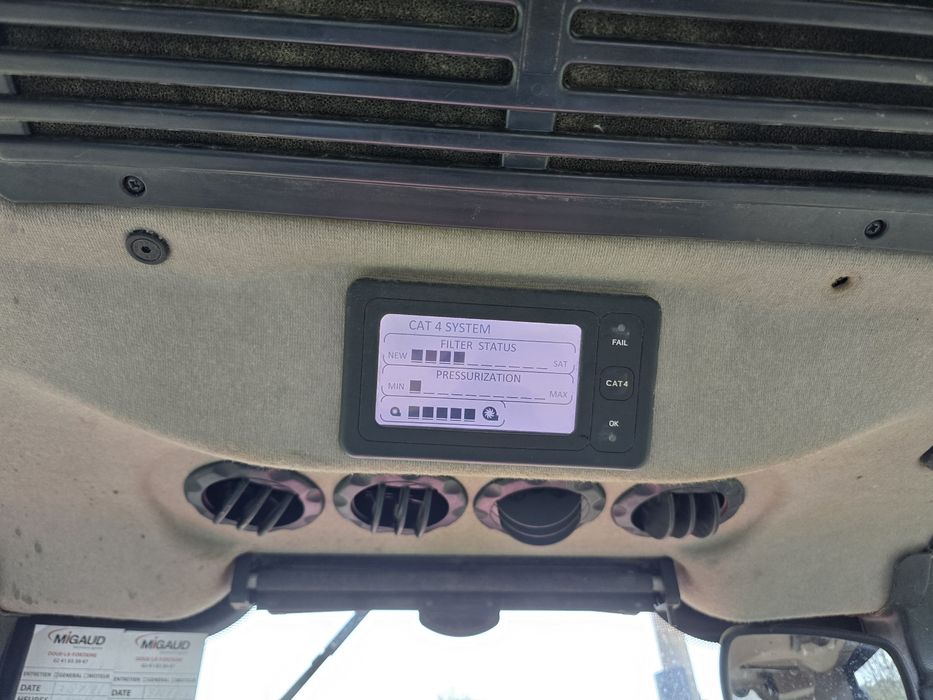 Case quantum 80V 2017r 4x4 Klimatyzacja Sadowniczy sadownik