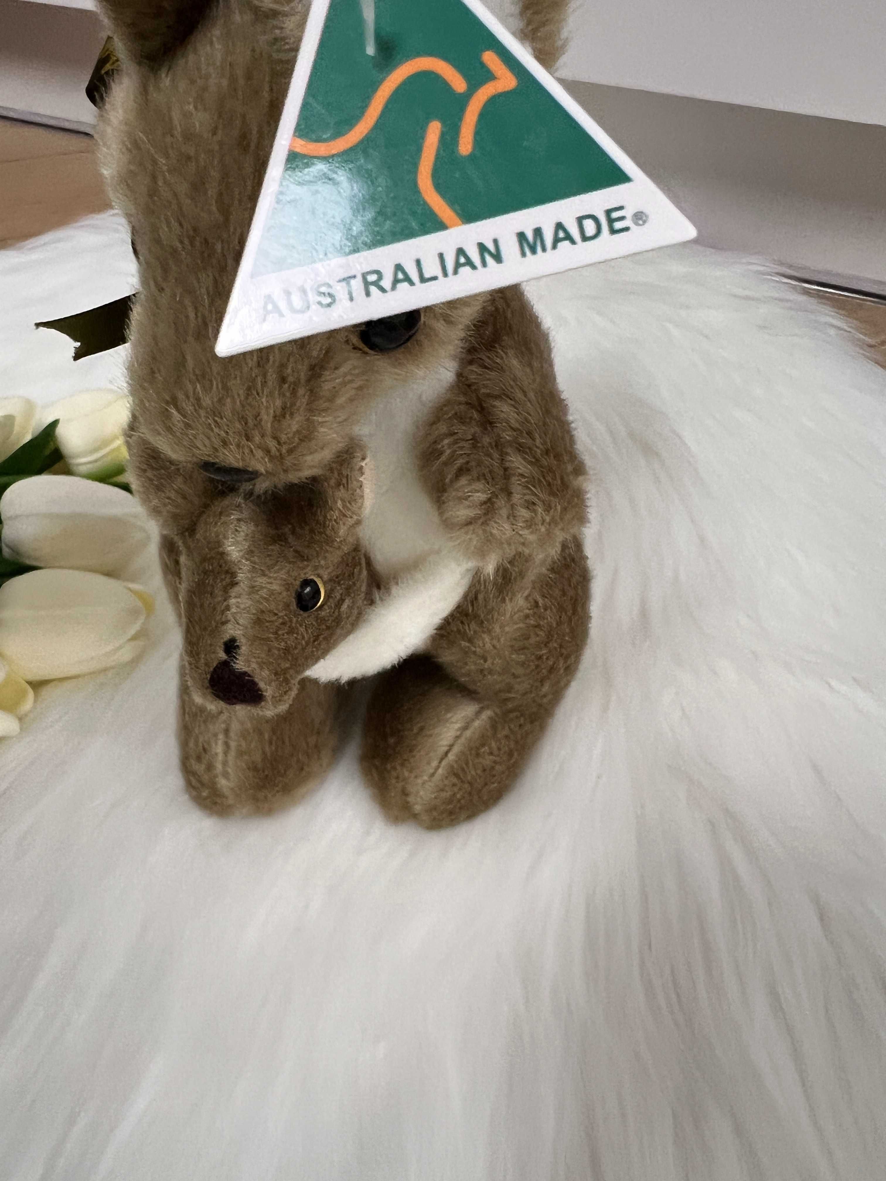 Nowa z Australii oryginalna maskotka pluszak Kangur z maluszkiem
