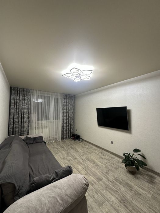 Продам 2-х кімнатну квартиру