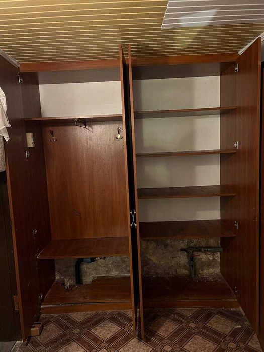 Віддам шкаф мдф 195x220