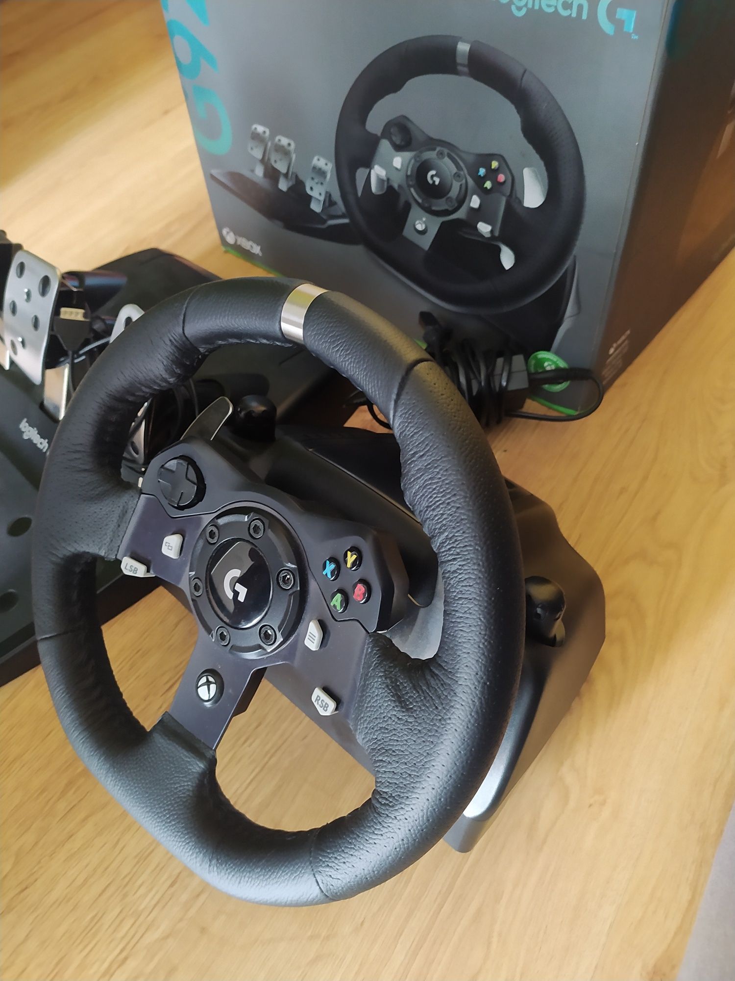 Kierownica Logitech G920