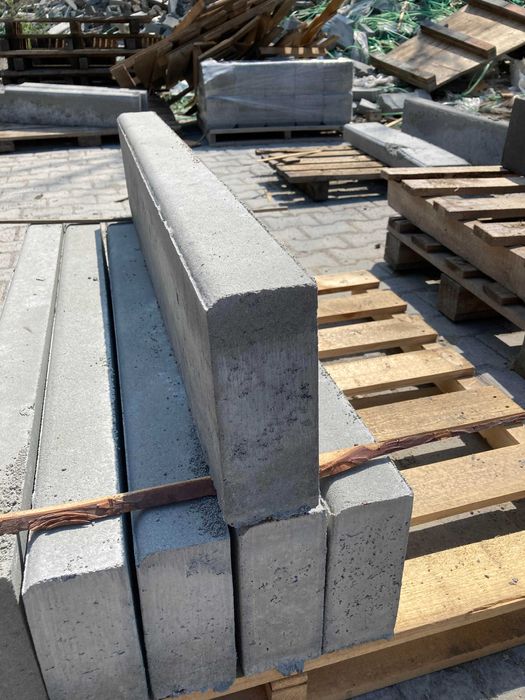 Шлакоблок 29 грн Дорожный бордюр 290 грн  Магистральный лоток Б1-20-50