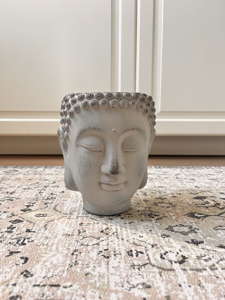 Doniczka oslonka betonowa głowa Budda Buddha