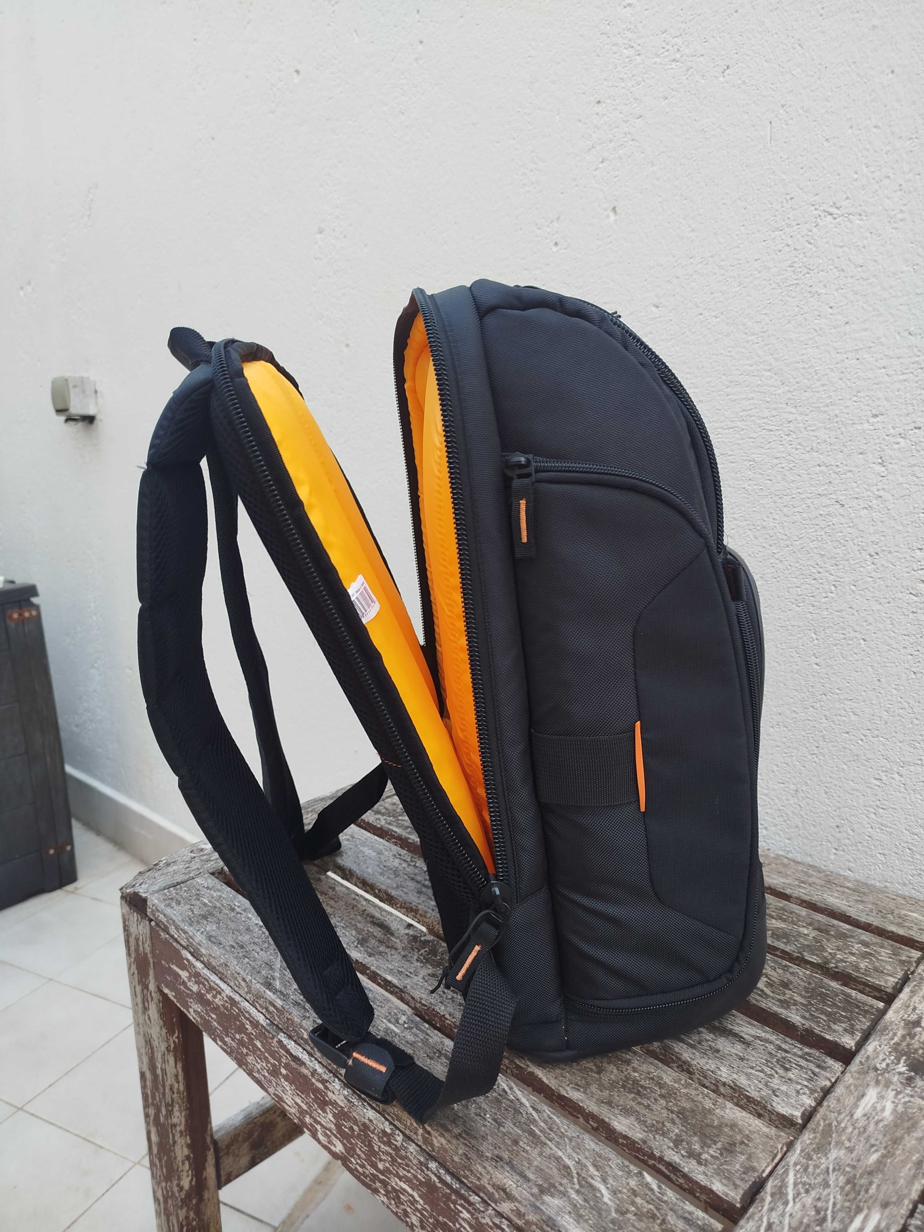 Mochila Case Logic