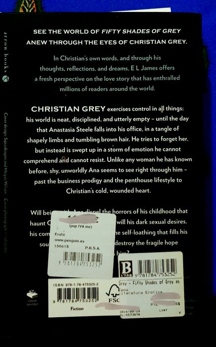Livro em  ingles Fifty Shades of grey El James